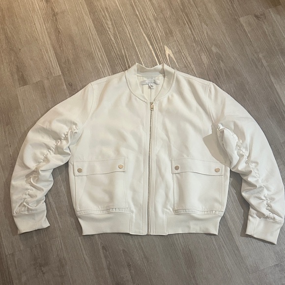 White House Black Market Cream Bomber Jacket - Picture 3 of 6